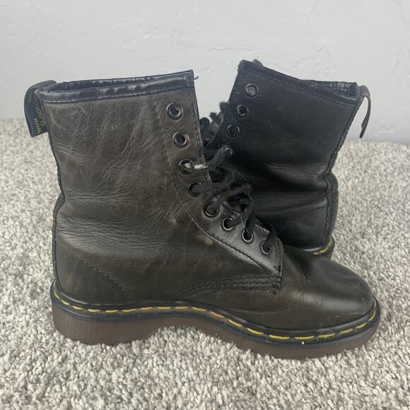 Vintage Dr. Martens Girls Combat Boots Size 3 Black Made in England Leather 1460 - Picture 5 of 10